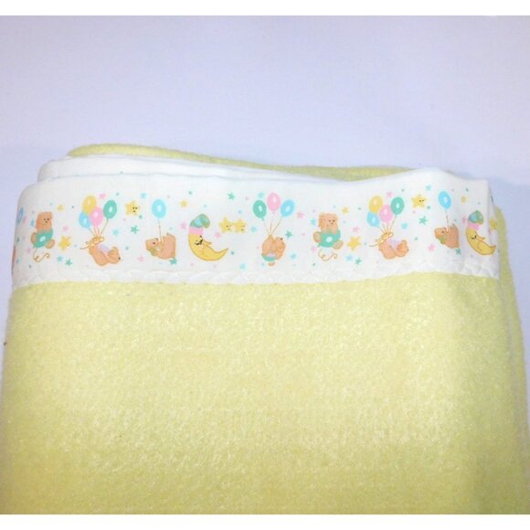 VTG Bunny Esmond Yellow  Baby Crib Blanket Satin Bear Trim UNUSE 36" x 43" - Picture 3 of 8